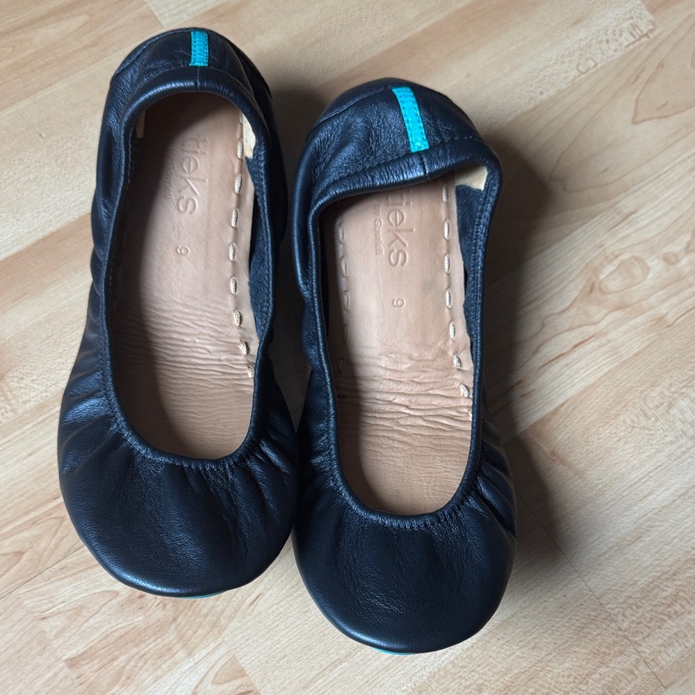 Tieks Black Leather Ballet Flats with Teal Stitch Accent
